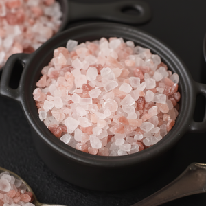 Sal orgánica de roca rosa del Himalaya hecha a mano de calidad superior para cocinar y manualidades con ingredientes naturales estilo amor - Product Image 1