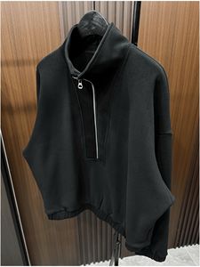 เสื้อสเวตเตอร์ผู้ชาย Flower Song รุ่นใหม่ประจำปี 2025 สำหรับฤดูใบไม้ร่วงและฤดูหนาว ทรงหลวม คอตั้ง ดีไซน์ตาข่าย สีพื้น คุณภาพสูง ปิดด้วยซิป - Product Image 3