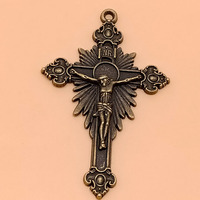 Vendre comme des petits pains 4 grammes d'alliage vintage croix bricolage accessoires en argent antique pendentif bijoux en métal