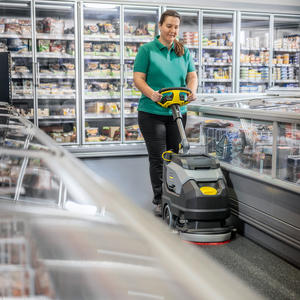 Nettoyeur-sécheur de sols compact <span class=keywords><strong>BD</strong></span> 35/15 C Classic Bp Pack Karcher, machine de nettoyage de sols à batterie pour petites surfaces - Product Image 5