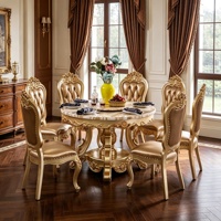 Ensemble de table à manger de luxe européen avec plateau tournant, cadre en bois massif sculpté doré, chaises en cuir PU, mobilier de salle à manger, vente en gros
