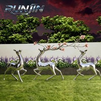 Sculpture de cerf en acier inoxydable poli miroir - Installation artistique abstraite moderne forgée à la main H120cm pour jardins extérieurs