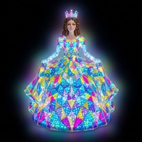 Sculpture lumineuse LED personnalisée irisée Princesse, lumière du jour 6000K, thème personnage de conte de fées, pour centre commercial et événements festifs