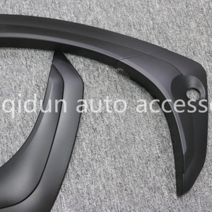 อุปกรณ์ตกแต่งรถยนต์ KQD ขายส่ง บังโคลนล้อ 4*4 สำหรับ Pajero/Montero Sport ปี 2016 - Product Image 3