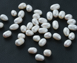 Precio de fábrica superior, cuentas de perlas blancas de agua dulce de 10mm, perlas de arroz con agujero grande, naturales sueltas para la fabricación de joyas - Product Image 5