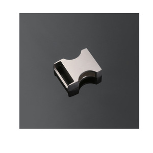 Hebilla de Liberación Lateral Metálica Jiuyuan Q137-15 Plateada, Resistente, para Bolsos - Product Image 4