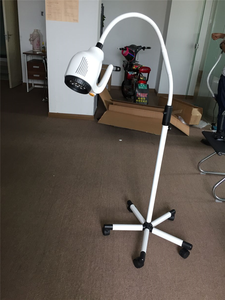 Lampe d'<span class=keywords><strong>examen</strong></span> vétérinaire portable EUR VET 7x3W LED, 80000lx, luminosité réglable, intensité variable, 5500K, 50000h, pour clinique vétérinaire - Product Image 2