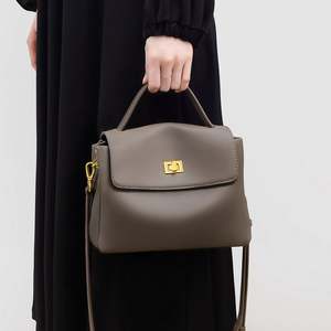 Nuevo Bolso de Cuero Genuino de Alta Gama para Mujer, Bolso Bandolera Portátil con Cierre de Solapa, Moderno e Impermeable - Product Image 1