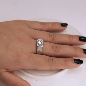 Anillo de Compromiso Clásico para Mujer, Geometría Blanca, Elegante, Brillante, Aleación, Ajustable - Product Image 4