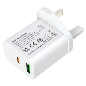 20w supper travel pd and qc3.0 port fast charger usb-c uk plug wall charger power adapter with CE UKCA for iphone 12 13 14