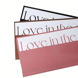 Papier d'emballage imperméable en PVC double face simple et élégant pour fleuristes, Saint-Valentin, Fête des Mères, matériel floral - Product Image 1