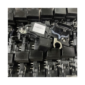 KARNO Buen <span class=keywords><strong>Precio</strong></span> Piezas de camiones Oem F00M144117 21579977 7421579977 Regulador <span class=keywords><strong>alternador</strong></span> para VL FM RVI - Product Image 5