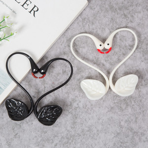 Heart Swan Cake Toppers Black And White Plastic Reusable Valentine's Day Wedding Decoration - Product Image 2