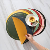 Vente en gros Sous-main de table en cuir PU imperméable résistant à la chaleur Double sets de table à manger ensembles de tapis