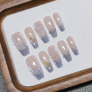 <span class=keywords><strong>Uñas</strong></span> postizas artesanales de ataúd medio, <span class=keywords><strong>azul</strong></span> hielo ombré, arte 3D translúcido de rosa y brillo aurora, <span class=keywords><strong>uñas</strong></span> elegantes para novias al por mayor - Product Image 3