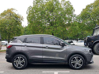 JX Auto Ge Ely Biny Ue Diamond Edition Voiture d'occasion grise provenant de Chine, de la société automobile Lianzhong, de haute qualité.