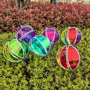 Dispositivo Rotante Sferico 3D in Plastica a Energia Eolica, Decorazione Colorata Riflettente per Giardino e Cortile, Repellente per Uccelli - Product Image 5