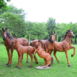 Statua di bronzo dei cavalli della vetroresina della scultura dei cervi della <span class=keywords><strong>tigre</strong></span> animale della resina all'aperto di grandi dimensioni per la decorazione del giardino - Product Image 6