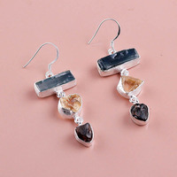 Design unique Boucles d'oreilles fines en argent sterling 925 Grenat naturel Vert Kyanite Pierre précieuse Exportateur de bijoux