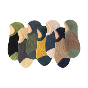 High Quality Cotton <b>Men</b> Crew <b>Socks</b> Breathable Sweat Absorb Antibacterial <b>Sports</b> Running Business Casual <b>Socks</b> for <b>Men</b> Wholesale - Product Image 2