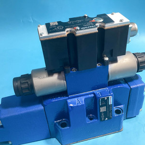 4WRZE16 วาล์วควบคุมทิศทางแบบสัดส่วน Pilot Proportional R900755708, 24VDC 100ลิตร/นาที ไฮดรอลิกสำหรับระบบอัตโนมัติในอุตสาหกรรม - Product Image 5