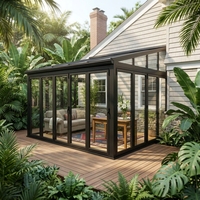 Véranda extérieure préfabriquée moderne avec toit en verre trempé double Low-E et structure en alliage d'aluminium – Solution économique pour chambre et villa