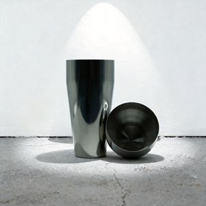 Shaker à cocktails <span class=keywords><strong>français</strong></span> de luxe en acier inoxydable avec finition miroir argenté, capacité 500 ml, personnalisable avec logo, outil de <span class=keywords><strong>bar</strong></span> pour la maison – Vente chaude directe usine - Product Image 2