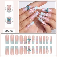 Autocollants pour ongles en acrylique, style français, motif fleur fraîche à cinq pétales, papillon doré, faux ongles en gros