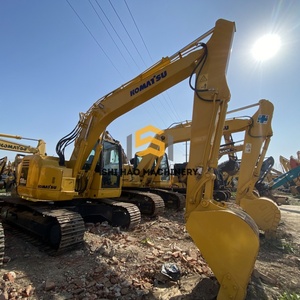 Presque neuf, de haute qualité, excavateur hydraulique sur chenilles Komatsu PC138 de 13 tonnes d'occasion pour projets de construction - Product Image 2