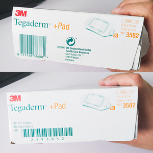 Pansement adhésif 3M Tegaderm Pad Film 2 x 2 3/4 pouces avec coussinet non adhésif pour soins des plaies - Product Image 4