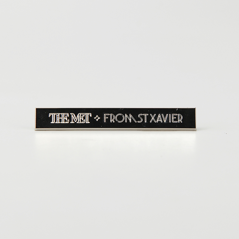 Логотип с гравировкой на заказ, серебряная металлическая этикетка с когтями на задней стороне для женских сумок