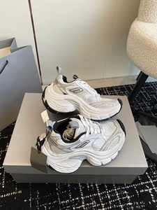 Chaussures de sport et de loisirs tendance 2026 personnalisées, de haute qualité, style rétro, pour hommes et femmes, en maille respirante, grandes tailles - Product Image 6