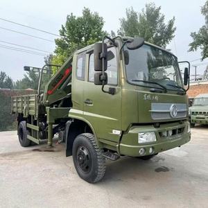 משאית דונגפנג 6x6 שטח 5-8 טון עם מנוף מתקפל 6AWD מנוף זרוע מתקפלת המותקן על משאית - Product Image 4