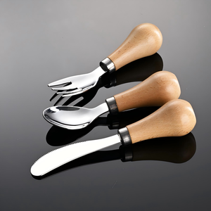 <span class=keywords><strong>Cubiertos</strong></span> portátiles de estilo occidental con mango corto y redondo de madera, acero inoxidable 304, logotipo grabado con láser, aptos para niños - Product Image 2