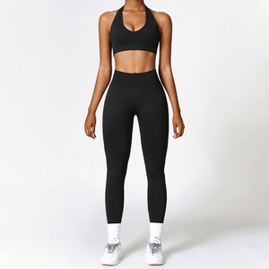 Venta al por mayor de ropa deportiva de yoga para mujer con logotipo personalizado 2 piezas conjunto Halter Sexy sujetador y en forma de <span class=keywords><strong>V</strong></span> Leggings de cintura alta gimnasio Fitness conjunto - Product Image 3