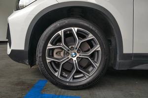 2021 Modèle S-drive le <span class=keywords><strong>moins</strong></span> <span class=keywords><strong>cher</strong></span> 5 portes 5 places Suv et le meilleur état de voiture utilisé pour <span class=keywords><strong>BMW</strong></span> X1 Leading Edition à vendre - Product Image 5