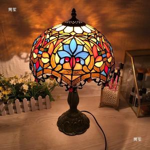 โคมไฟตั้งโต๊ะข้างเตียงในห้องนอนทำจากแก้วสีสไตล์ย้อนยุคแบบยุโรปและอเมริกา, บาร์สไตล์คันทรี, อุปกรณ์ติดตั้งไฟสำหรับร้านกาแฟ - Product Image 4