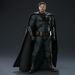 Figura de Acción de <span class=keywords><strong>Batman</strong></span> de la Liga de la Justicia de DC, Armadura Ligera Deluxe, Escala 1/9, 19 cm/7.5 pulgadas, con Muchos Accesorios, Juguete Coleccionable - Product Image 3