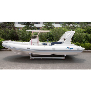 Bateaux <span class=keywords><strong>semi</strong></span>-rigides Liya 7,5 m neufs à deux moteurs en <span class=keywords><strong>vente</strong></span> en Allemagne - Product Image 6