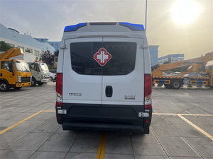 Ambulancia de Emergencia Diésel IVECOO 4X2 en Oferta para el Transporte de Pacientes Críticos - Product Image 5