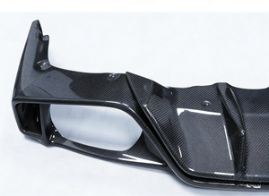 Lèvre de pare-chocs arrière en fibre de carbone style Tommykaira pour Nissan GT-R R35 2008-2016 - Product Image 3