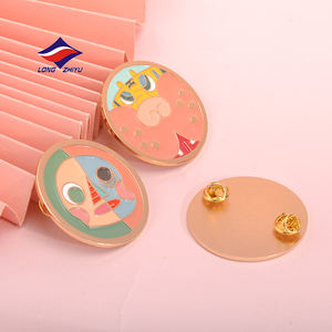 Longzhiyu 18 anni smalto distintivo produttore di metallo personalizzato logo Anime perni Funning distintivo luminoso pieghevole - Product Image 3