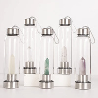 Logo personnalisé en gros de bouteille d'eau potable en verre énergie naturelle de quartz cristal clair pour cadeau