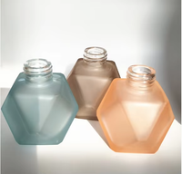 Diffuseur de parfum d'ambiance de luxe en verre en forme de losange 100 ml pour aromathérapie