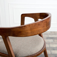 Chaise de restaurant en bois massif de style nordique moderne, vente directe d'usine, avec revêtement en lin, usage commercial pour restaurant, hôtel, banquet