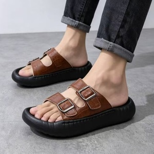 Sandales d'été pour hommes en cuir imprimé croco à double boucle, respirantes, antidérapantes, à plateforme épaisse, décontractées, pour l'extérieur - Product Image 1