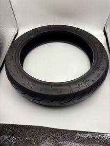 Accessoire de remplacement de roue de scooter électrique <span class=keywords><strong>Ninbot</strong></span> 60/65-6.9 Pneu à vide sans chambre à air Pièces de pneu Nine Bot Max G2 Matériel en caoutchouc - Product Image 3