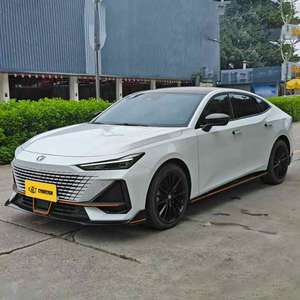 Auto Usata Changan Automobile Uni-V a Benzina Compatta 1.5t Guida a Sinistra <span class=keywords><strong>5</strong></span> <span class=keywords><strong>Porte</strong></span> <span class=keywords><strong>5</strong></span> Posti Hatchback Senza Incidenti Auto Familiare Usata - Product Image 1