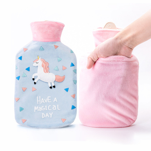 Botella de <span class=keywords><strong>agua</strong></span> <span class=keywords><strong>caliente</strong></span> y fría de fábrica personalizada, bolsa de <span class=keywords><strong>agua</strong></span> <span class=keywords><strong>caliente</strong></span> tradicional de silicona con cubierta, goma de invierno, venta al por mayor - Product Image 5