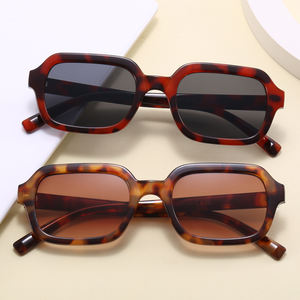 Lunettes de soleil Superhot Eyewear 10509 Fashion 2023, style rétro rectangulaire, légères, pour l'extérieur - Product Image 4